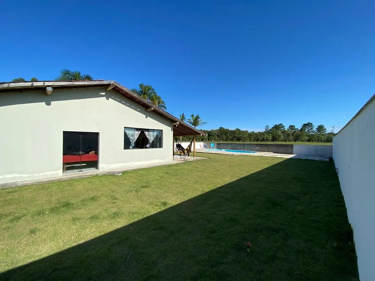 Hébergement de vacances Casa Chacara Na Praia Balneario Barra do Sul